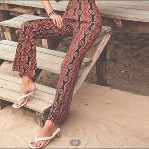 SHEIN Floral pants , stretchy fabric, fresh ideal for summer ☀️